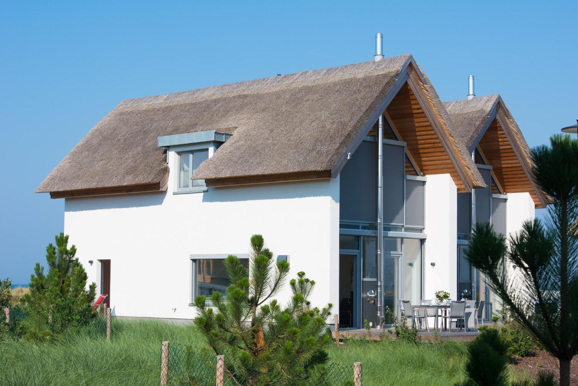 Ostsee - Reetdachhaus Nr 37 "Renate" Im Strand Resort Heiligenhafen Exterior photo